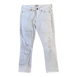 MUDD juniors White distressed cropped denim size 5